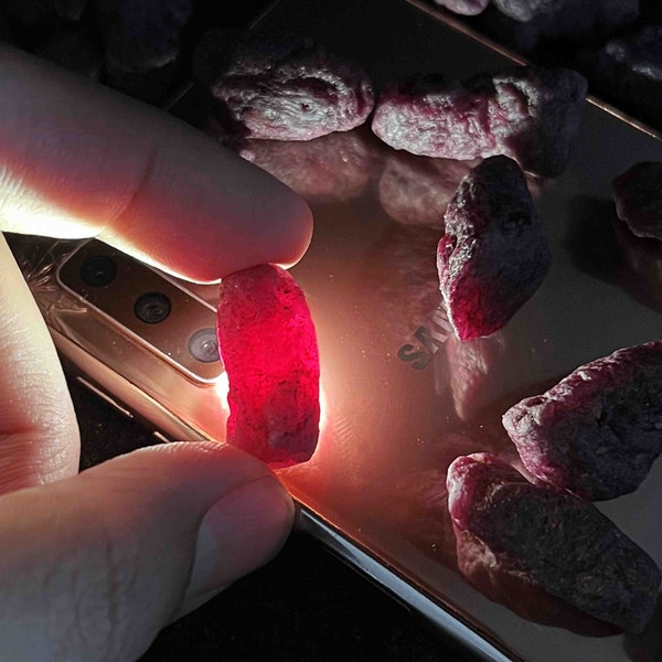 25MM-30MM, Fabulous Natural Red Ruby Rough, Clean Transparent Ruby, Superb Quality, Raw Ruby Lot, Loose Ruby Gemstone For Jewelry Making,