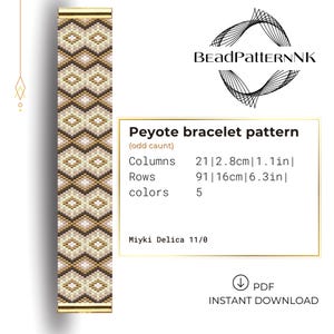 Pode incluir: Um padrão de pulseira peyote com um design geométrico em bege, castanho e dourado. O padrão inclui 21 colunas, 91 linhas e 5 cores. O texto diz "Peyote bracelet pattern" e "Download instantâneo".