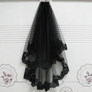 black veil 2 layers, short tulle veil, lace veil, black wedding veil, gothic lace veil, bridal veil