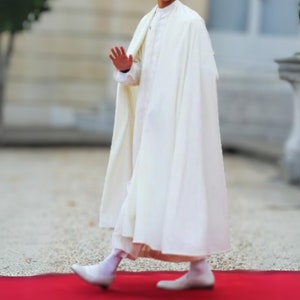 White Linen claok with hood ,selham, linen cape ,Moroccan burnous