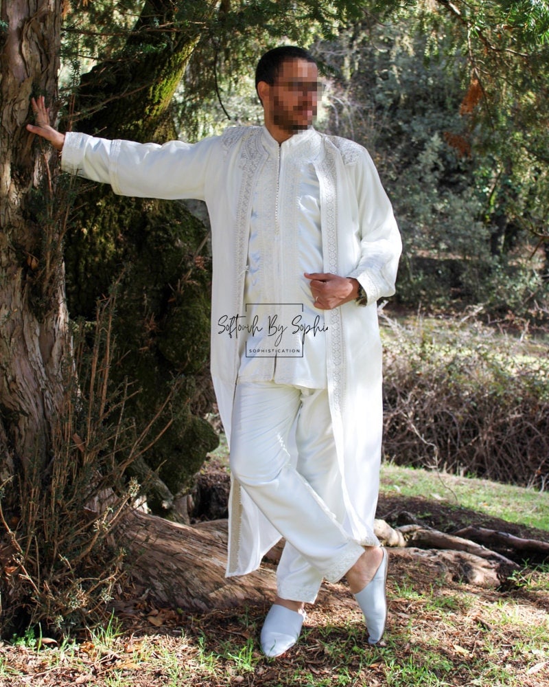 Lebanese dress France