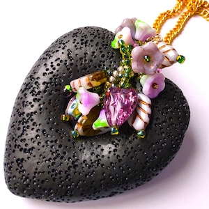 Black lava heart pendant, flower and leaves in glass and seed beads