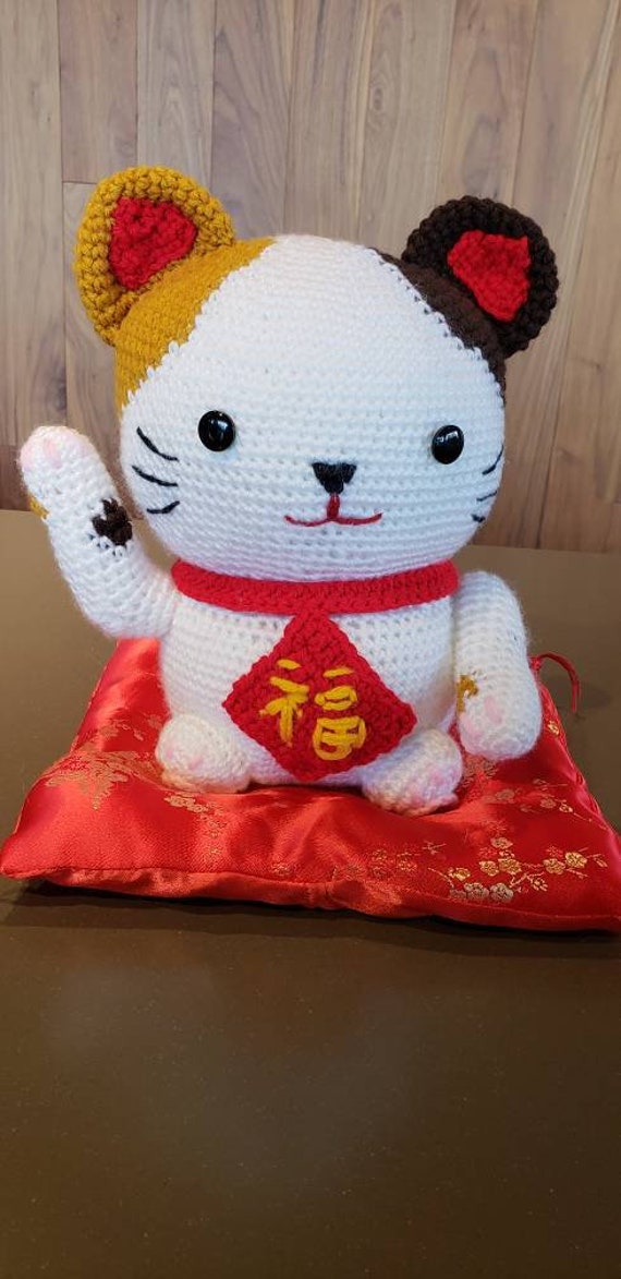 lucky cat stuffed animal