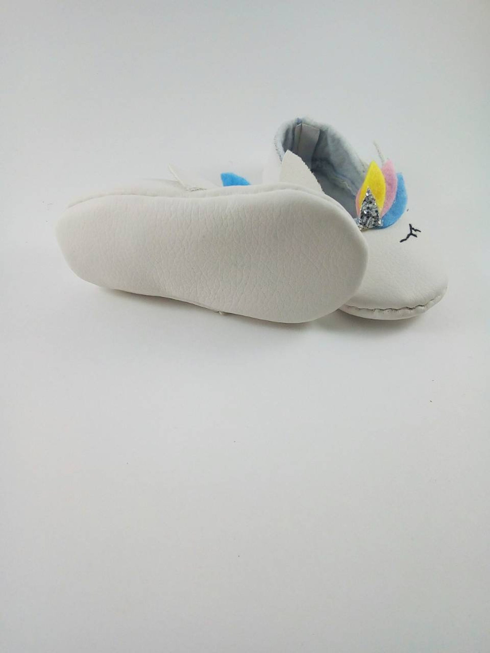 newborn booties, baby shoes, ballet flats with unicorn. newborn booties, baby shoes, ballet flats with unicorn.