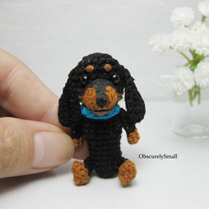Süßer gehäkelter schwarzer Dackel - Amigurumi Hund - Made to Order