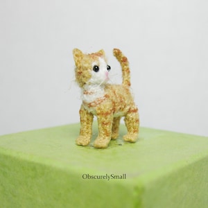 Tiny Crochet Ocicat Amigurumi Cat Op bestelling gemaakt afbeelding 9