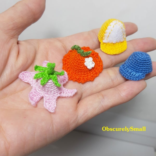 Mini chapeau - Tiny Hat Crochet - Jouets miniatures - Chapeau miniature avec décoration - Maison de poupée miniature