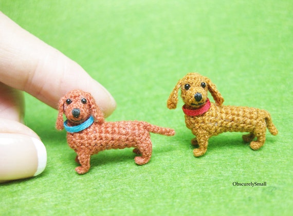 小さなかぎ針編みのダックスフント - 編みぐるみ犬 - オーダー
