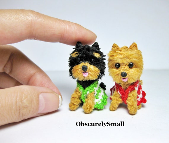 小さなかぎ針編みのヨークシャーテリア - 編みぐるみ犬 - オーダー