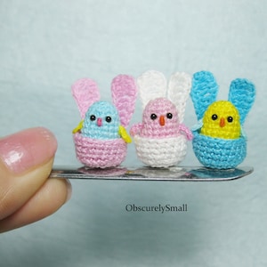 Tiny Crochet Easter Chicken - Amigurumi Chicken - Made to Order