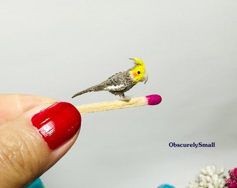 Cockatiel  - Miniature Bird crochet in mini glass dome - Crochet Cockatiel  -  Miniature Cockatiel - Tiny crocheted Bird.