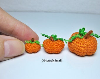 Tiny Crochet Pumpkins - Amigurumi Pumpkins - Made to Order