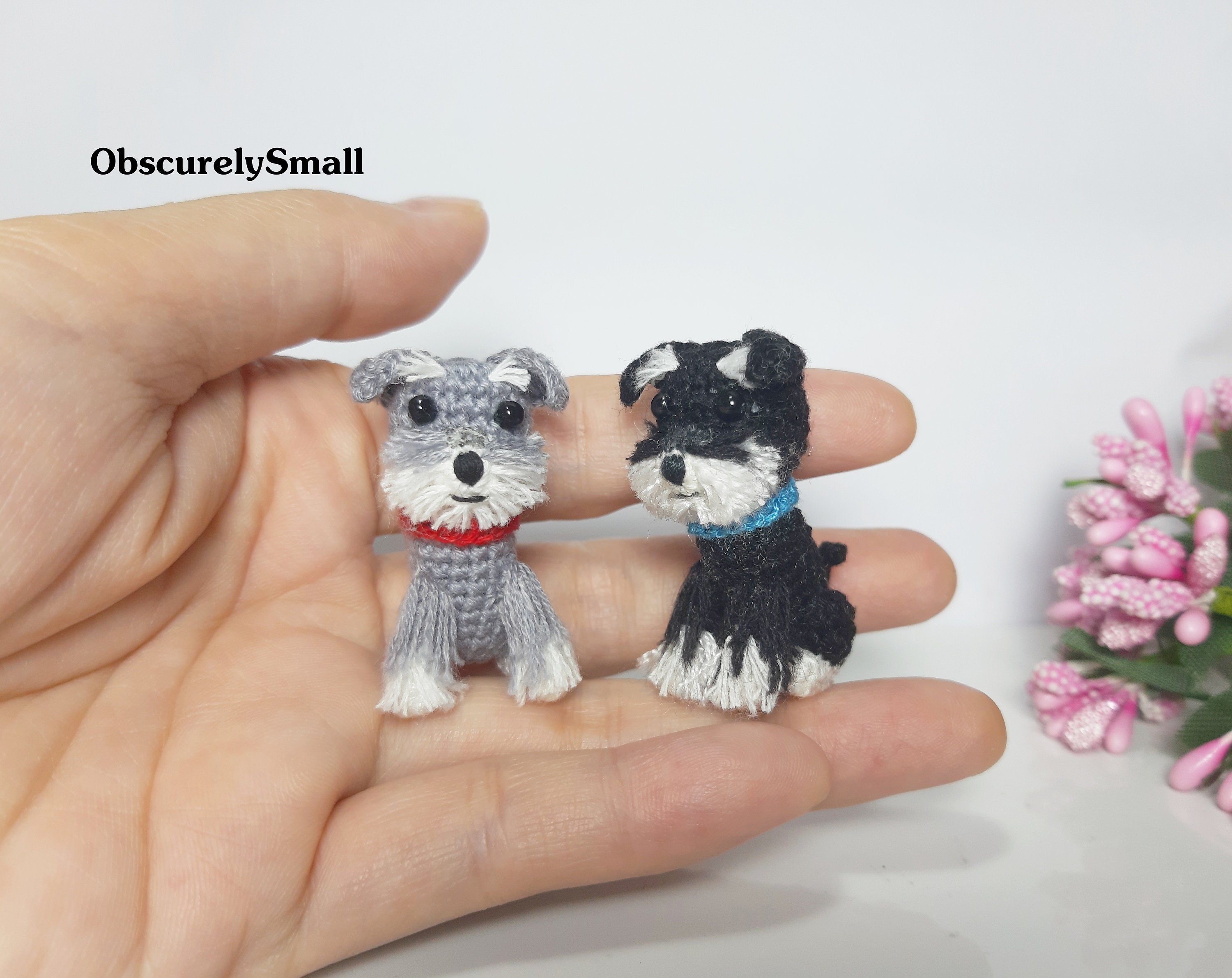 ミニチュアクロシェシュナウザー - 編みぐるみ犬 - ミニ ミニチュアクロシェシュナウザー - 編みぐるみ犬 - ミニ