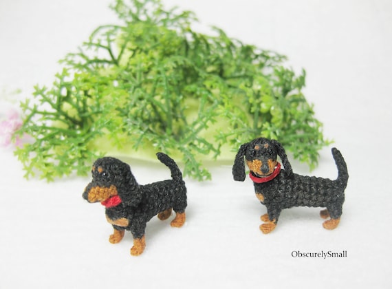 ミニチュアかぎ針編みダックスフント犬 - あみぐるみダックス