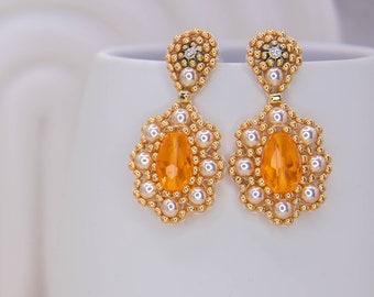 Perlenohrringe, Edelstahl Ohrstecker in Orange, Gold, Unikat, elegante Ohrringe, Statement Ohrringe, Brautschmuck, Brickstitch