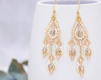 Handmade pearl earrings in beige, gold, unique, elegant earrings, statement earrings, boho earrings, brickstitch, summer earrings