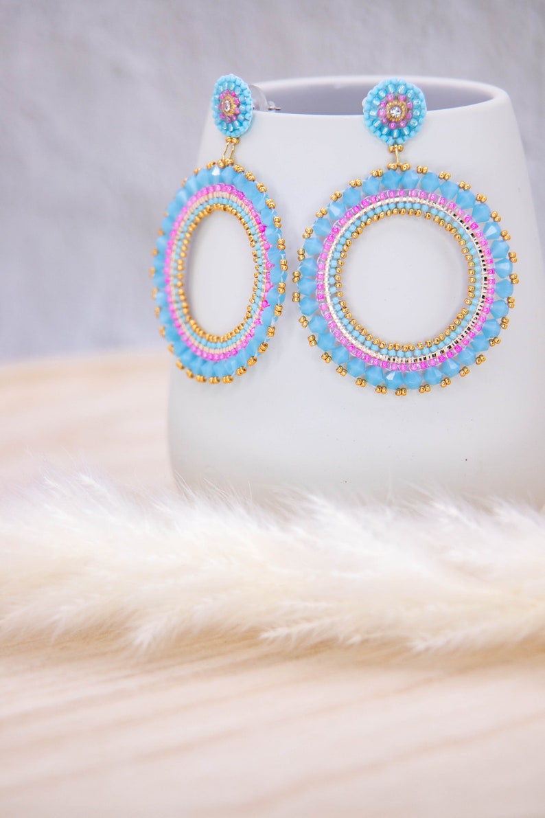 Handgemachte Perlenohrringe in Blau, Gold, Pink, Unikat, elegante Ohrringe, Statement Ohrringe, Boho Ohrringe,Brickstitch,Sommer Ohrringe zdjęcie 4