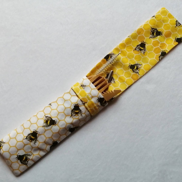 Bee travel cutlery pouch, on the go cutlery holder, utensils holder, eco friendly gift, bee gift