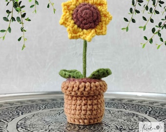 Crochet Sunflower Plant in Pot, Handmade Floral Decor