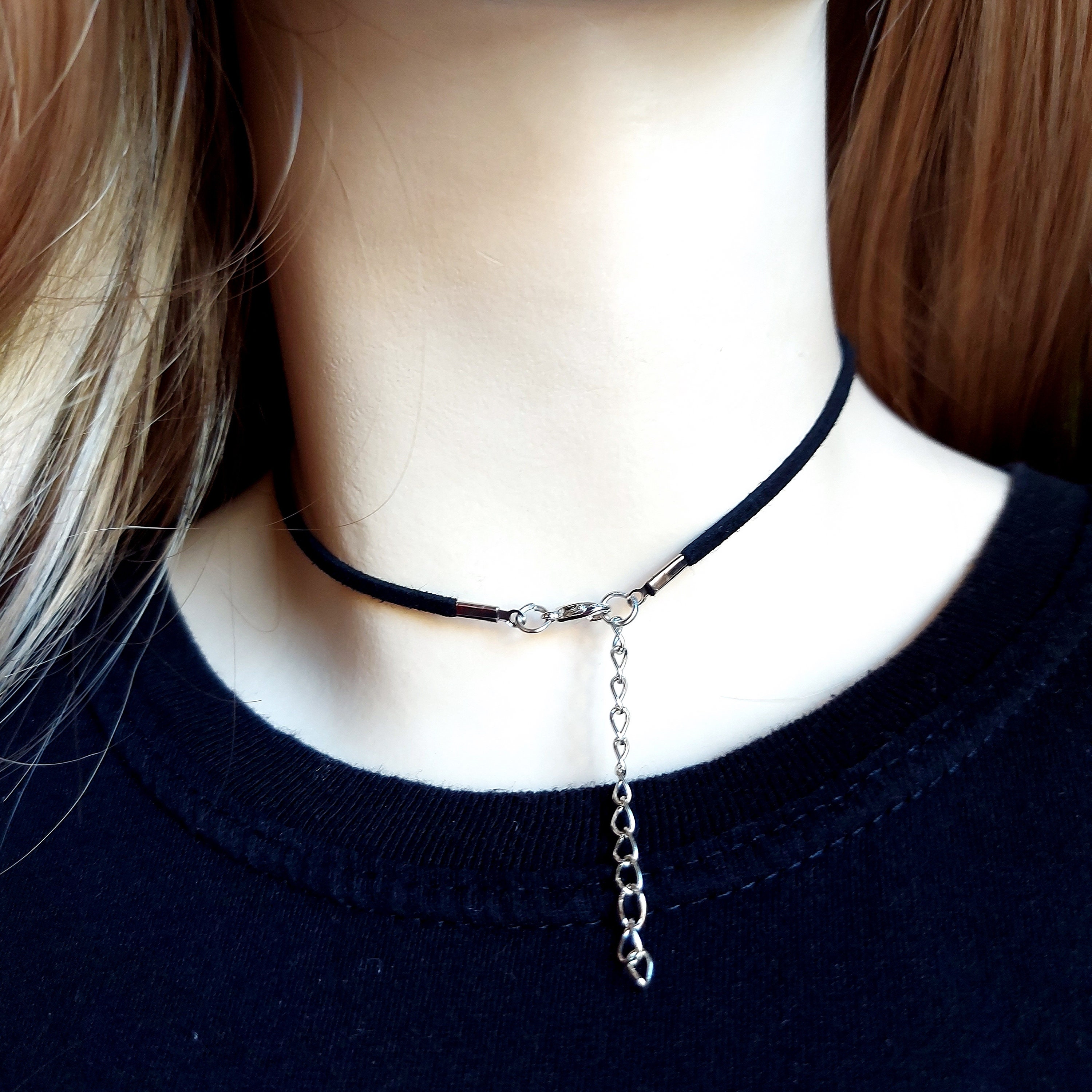 ★PEARLY MORE★ Black Chain Point Choker Necklace Amazon.com: Pearl Choker Necklace with Rhinestone Accen