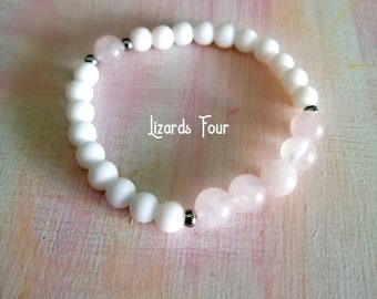 Rose Quartz Bracelet, White Agate Bracelet, Healing Bracelet, Energy Stones, Mala Bracelet, Gift for her, Beaded Bracelet