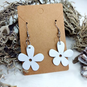 White Flower Earrings: Lightweight Wooden Floral Design