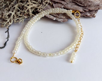 Ivory Choker Necklace, Glass Seed Bead Necklace, Beaded Necklace, Dainty Necklace