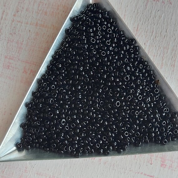 12/0 8/0 6/0 Perle Di Semi Di Rondelle Gialle 2mm 3mm 4mm - Perle Di Semi Di Vetro Giallo Foderate Argento - Rocailles Gialle - Perle Di Semi Gialli - Italia - Foto 6