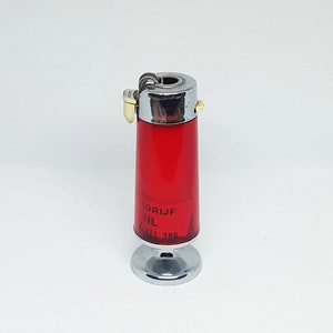 Vintage Hadson Lavender table lighter