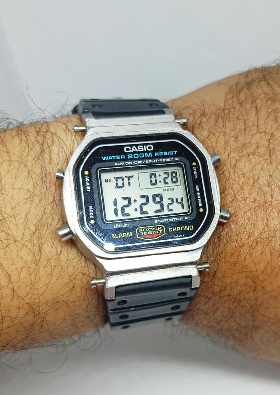 Vintage 1990 Casio G-shock DW-5600 Mod 691 Japan in Working - Etsy