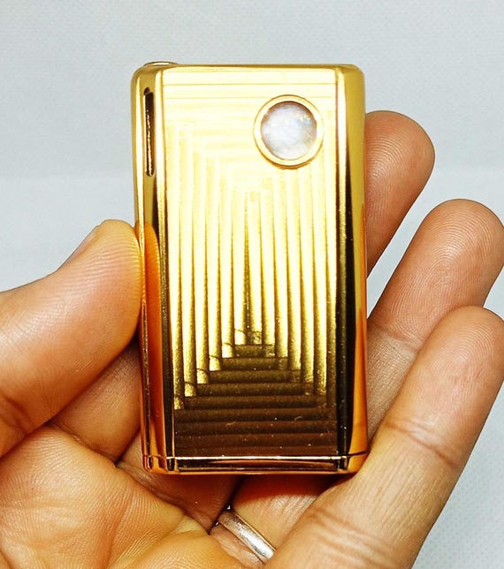 Vintage Rare Elegant WIN Gold Plated Lighter