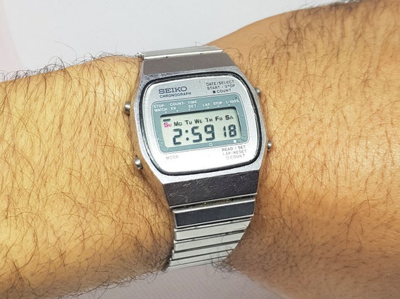Vintage Seiko Chronograph Multi Function Digital M929-5010 Mens