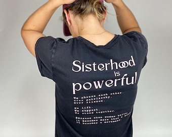 Fairtrade shirt with pink sisterhood print, backprint, feminism