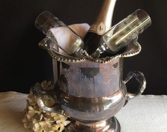 特大「テタンジェ」ランス、シャンパンクーラー、アイスバケツ。標準