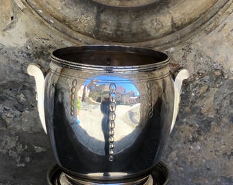 Antique ART DECO French 1930’s silver plated Champagne cooler, ice bucket, wine cooler. Rare model. Bistro, Bar, vintage