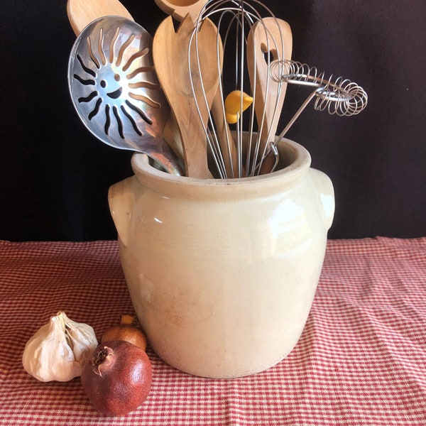 Antique French beige stoneware confit pot, crock pot, kitchen utensil container, stoneware pot great condition. Medium size. No. 3