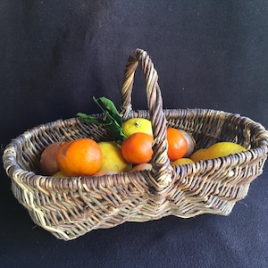 Vintage French Provencal vegetable or fruit/ grape picker basket. Authentic, 1950’s. kitchen, country, farmhouse decoration.