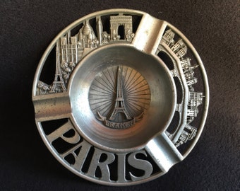 Posacenere vintage PARIGI, souvenir di viaggio. Ben fatto, sul lato destro della cucina... Torre Eiffel, Notre Dame, Montmartre, Arco di Trionfo, Senna