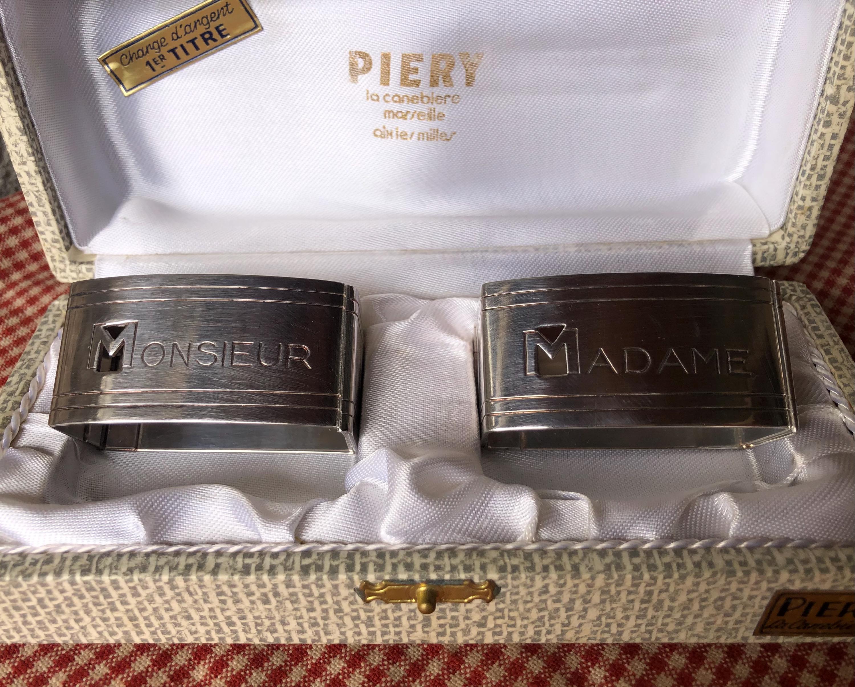 MONSIEUR, MADAME（ムッシュー、マダム）の刻印入りシルバー