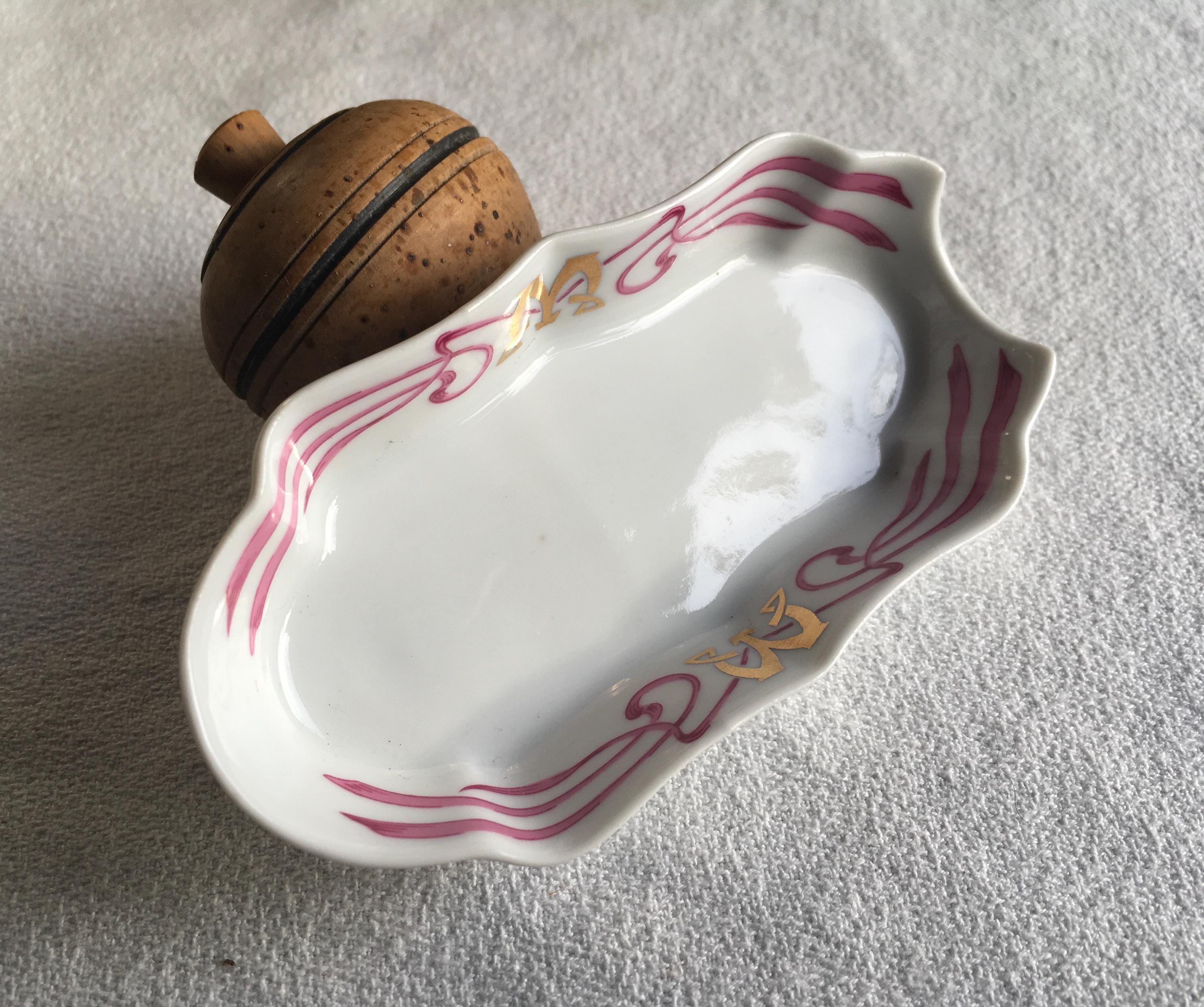 Maxims ashtray - Etsy France
