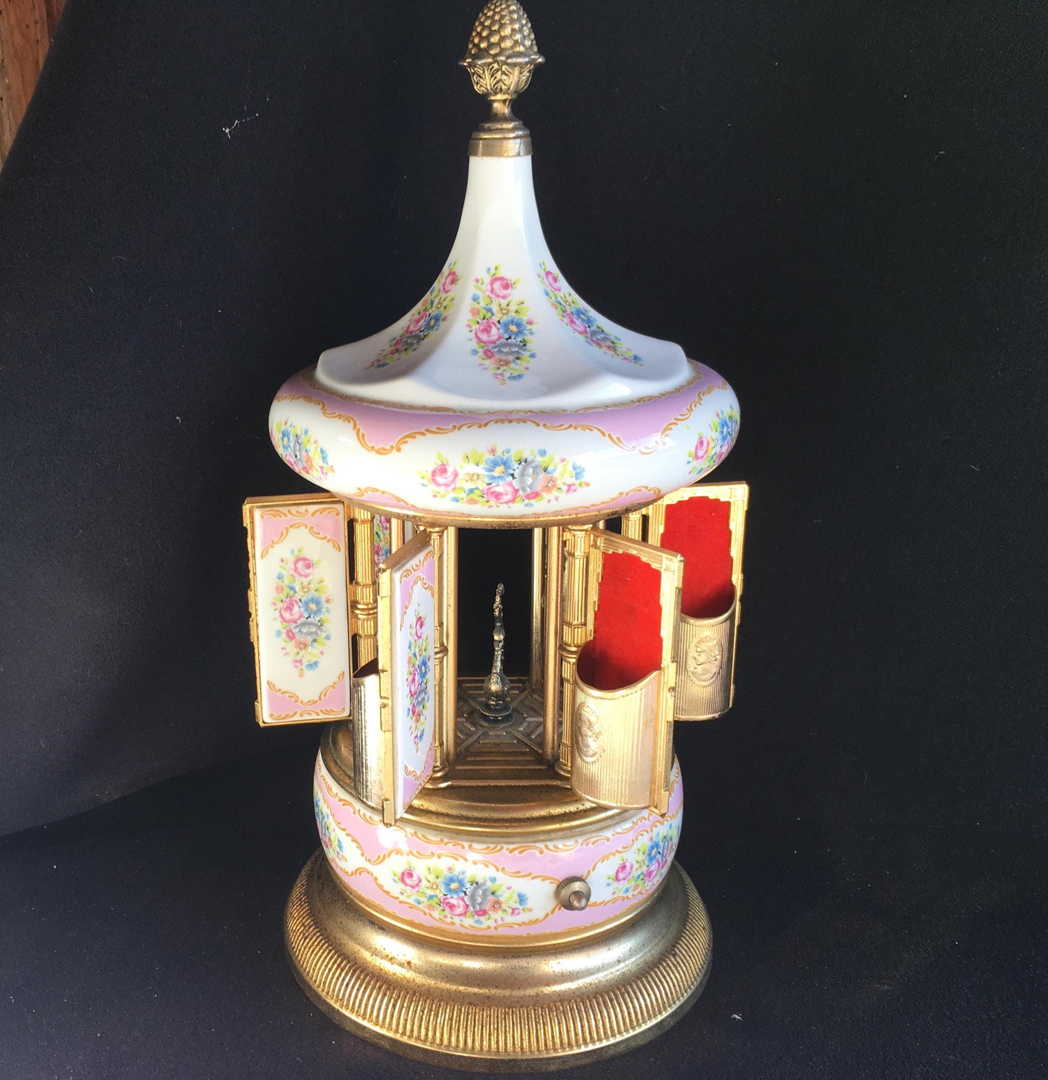 Vintage SWISS “LADOR” Musical CAROUSEL Cigarette Dispenser