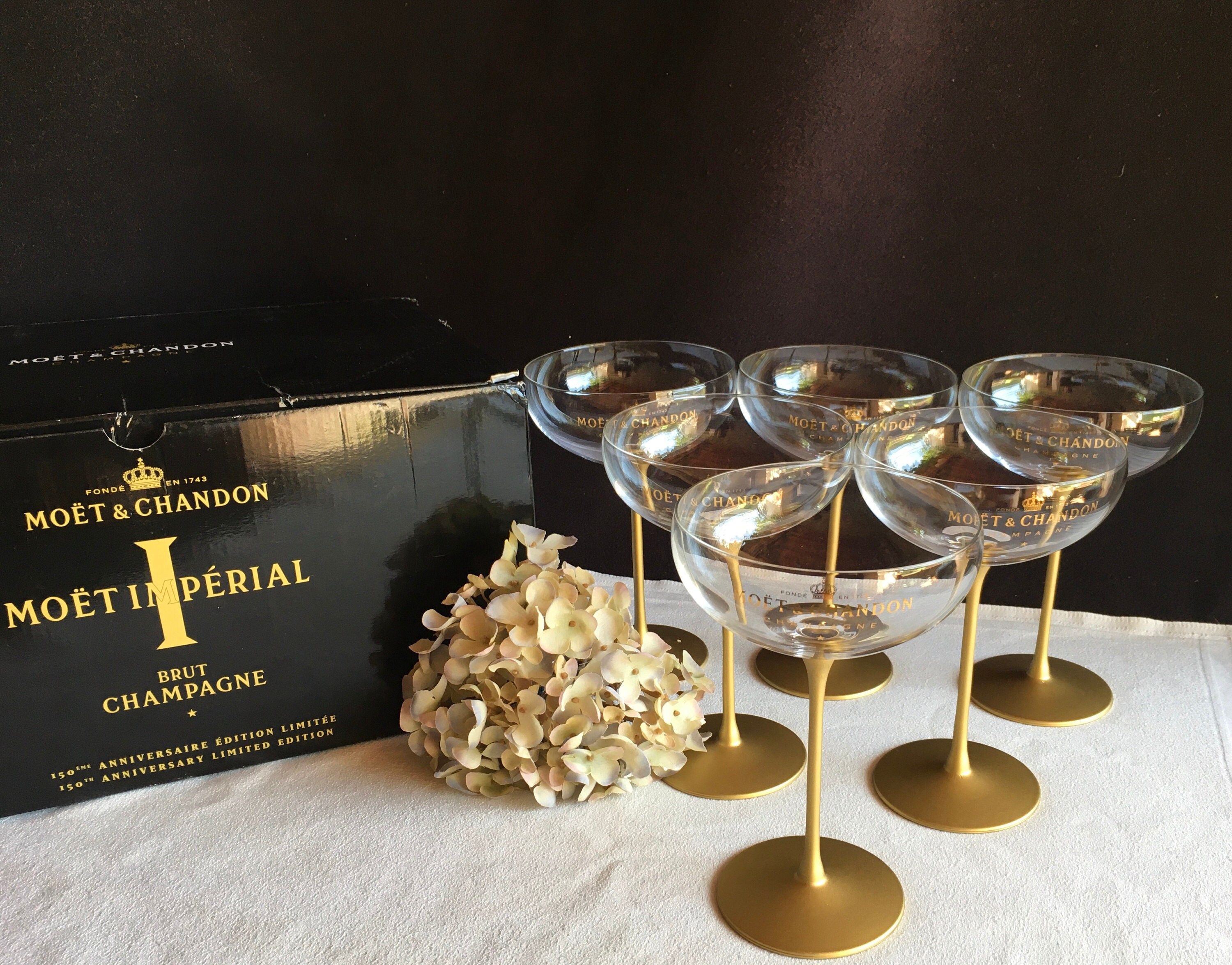 6 Vintage “MOET & CHANDON“ Champagne Coupes, Glasses, NEW
