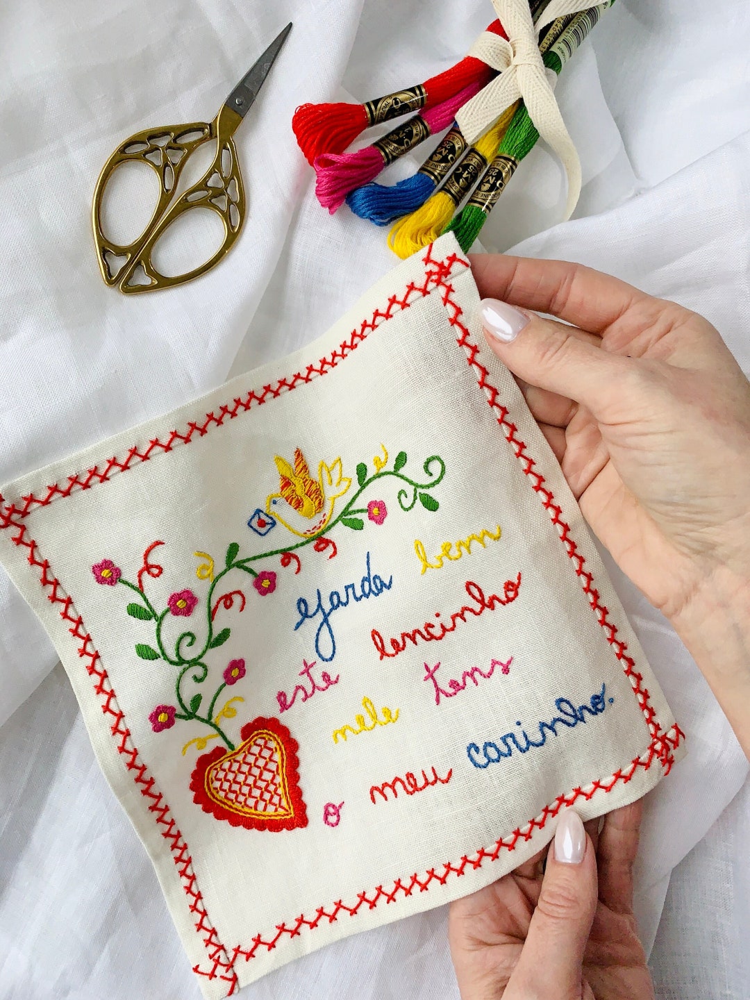 Embroidery Kit | Lenco Dos Namorados | Portuguese Handkerchief