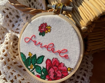 Saudade | Embroidery | Hoop art | home decor | Portugal | Souvenir | Viana scarf | gifts | bordado | handmade | decor | handmade