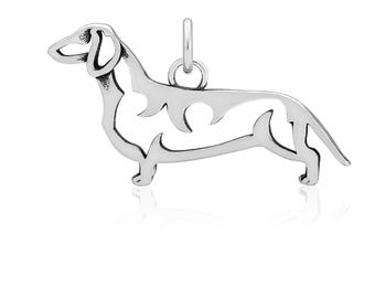 Collar de plata de ley con diseño de perro salchicha y pelaje liso