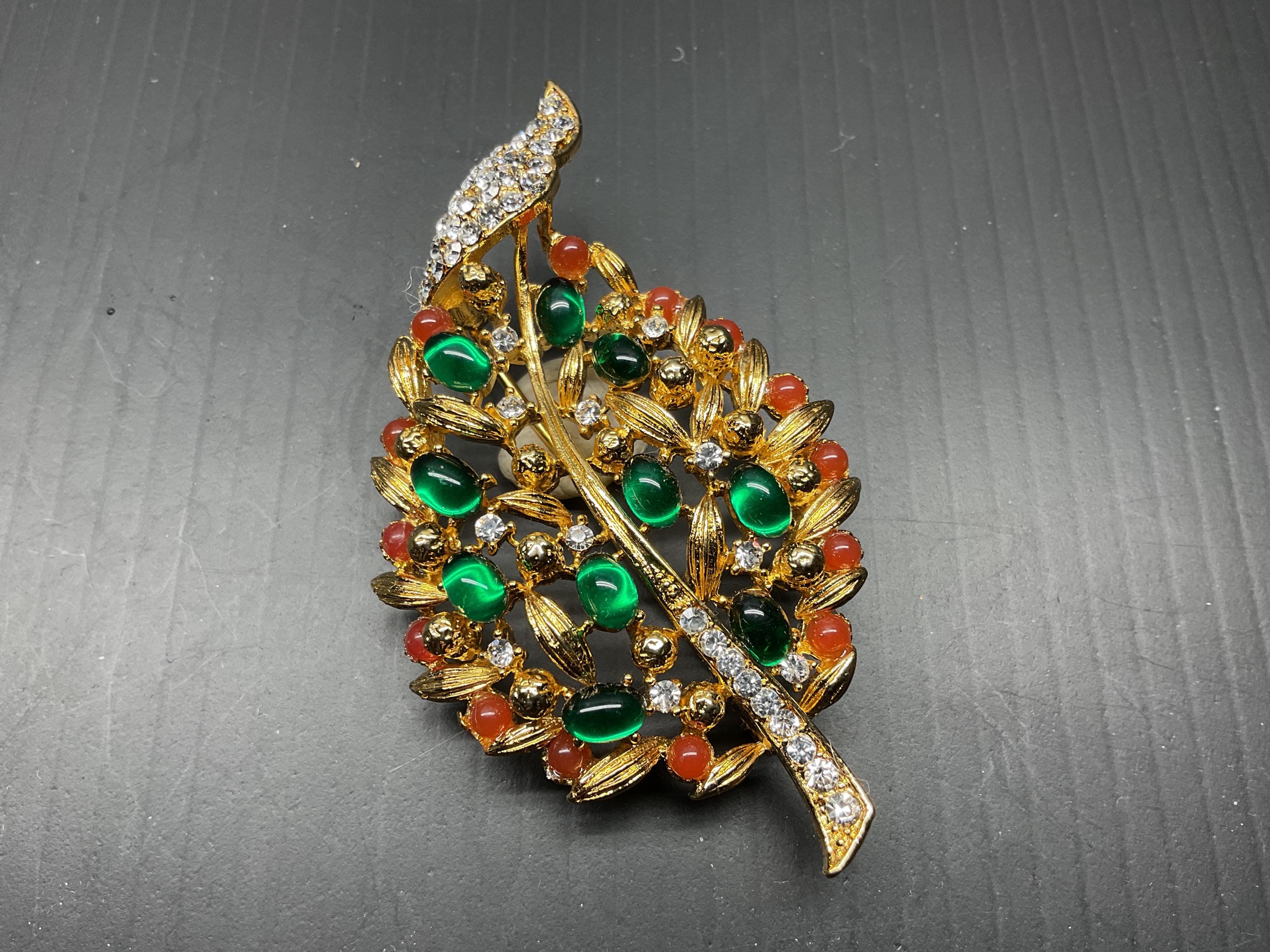 Ciner Jewelry Brooch - Etsy