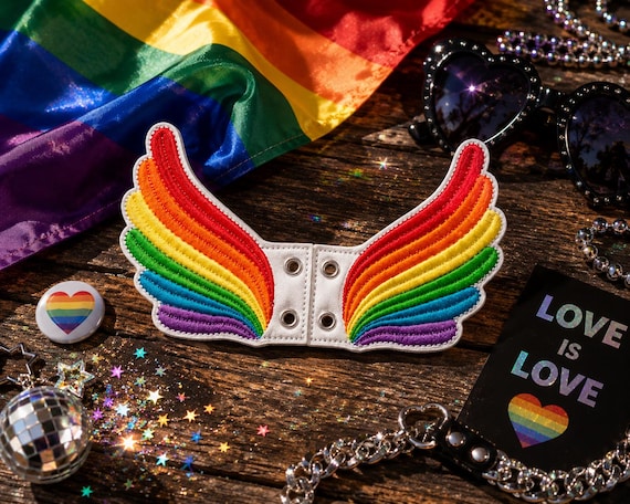 Rainbow Pride Boot Wings – Embroidered Festival  outfit – LGBTQ+ Parade Fashion – Colourful Fairycore Shoe Clips – Pride March Accessories