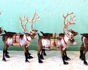 Needle Felted Santa and 9 Reindeer Set, Made-to-Order only, Christmas Centerpiece, Holiday Decor, Fiber Art, Wet Felting, Sculptures