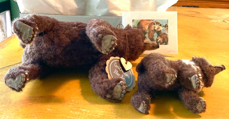 Needle Felted Grizzly Bear Mama and Cub Made-to-Order, Woodland Animal, Fiber Art, One of a Kind, Unique, Nature Decor image 9