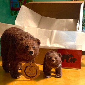 Needle Felted Grizzly Bear Mama and Cub Made-to-Order, Woodland Animal, Fiber Art, One of a Kind, Unique, Nature Decor image 10